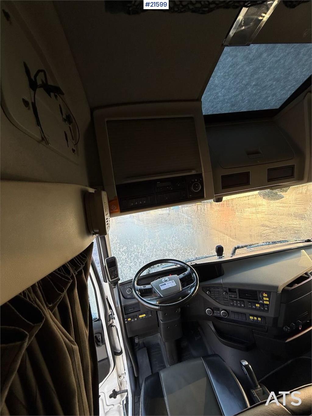 Volvo 540 8x4 livestock truck w/ Finkl body, onspot and