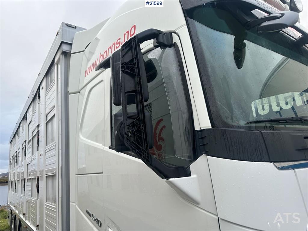 Volvo 540 8x4 livestock truck w/ Finkl body, onspot and