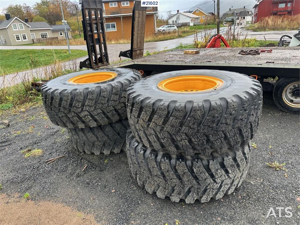 Volvo L90 E wheel loader w/ 3rd and 4th function, bucket