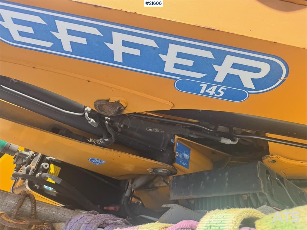 Volvo FE320 4x2 Crane truck w/ Effer 145 Crane.