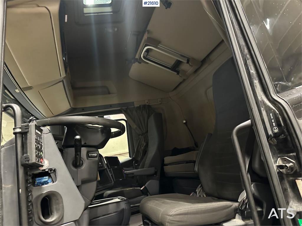 Scania R620 6x2 tractor unit w/ tipping hydraulics and as