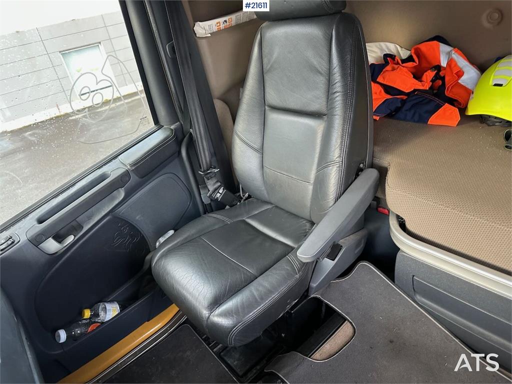 Scania R560 6x2 tractor. WATCH VIDEO.