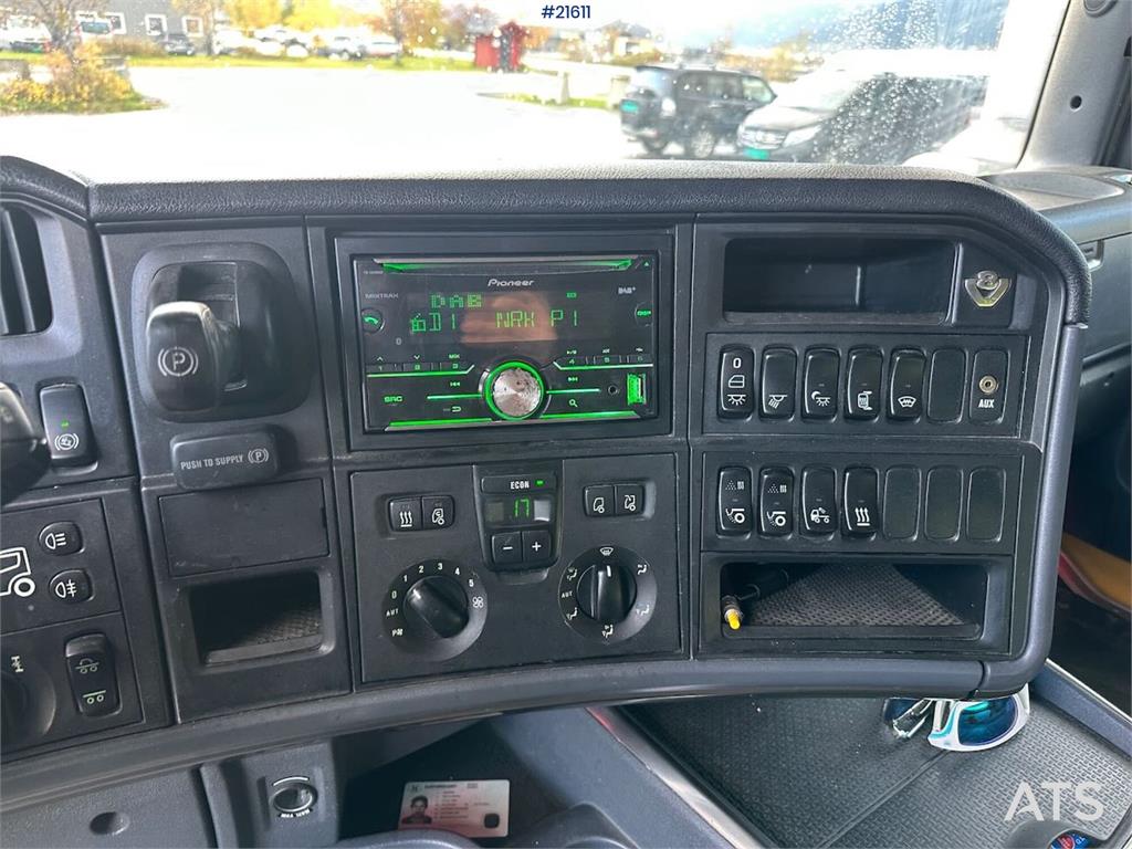 Scania R560 6x2 tractor. WATCH VIDEO.