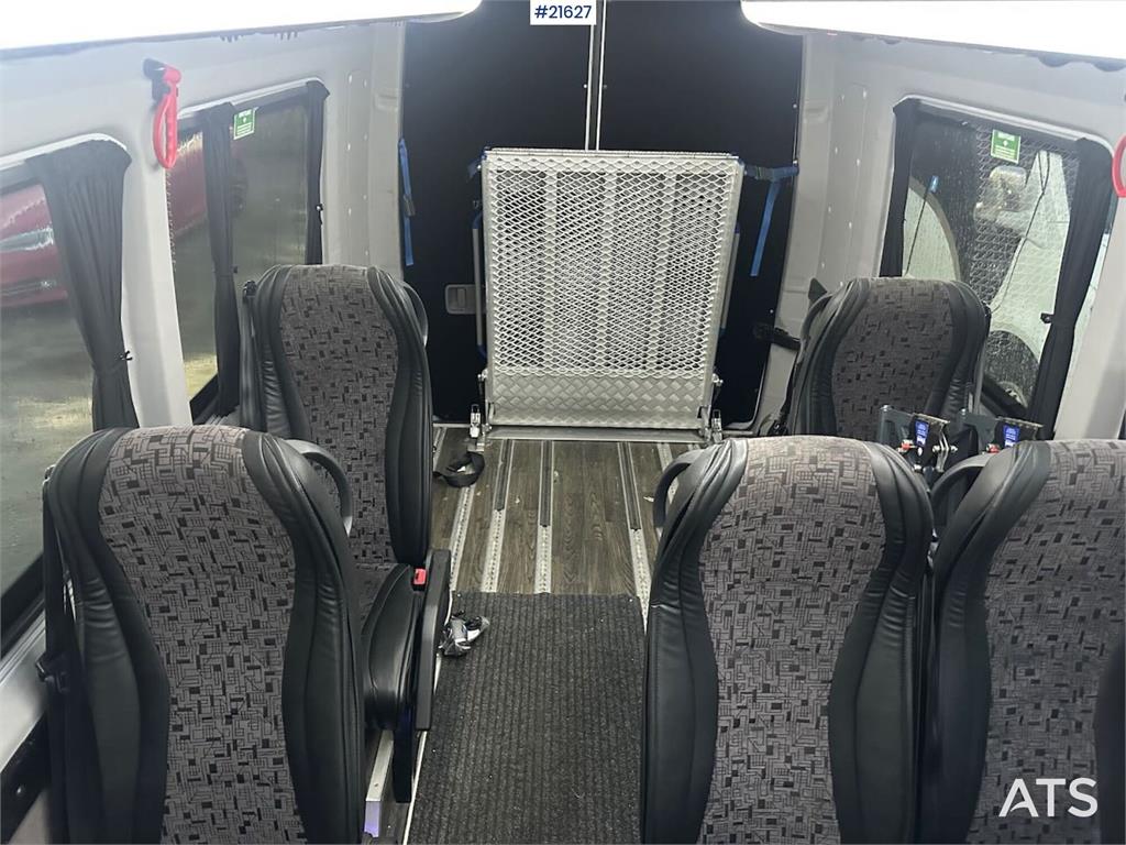 Mercedes-Benz sprinter minibus 4x2 w/ 16+1 seats, wheelchair ram