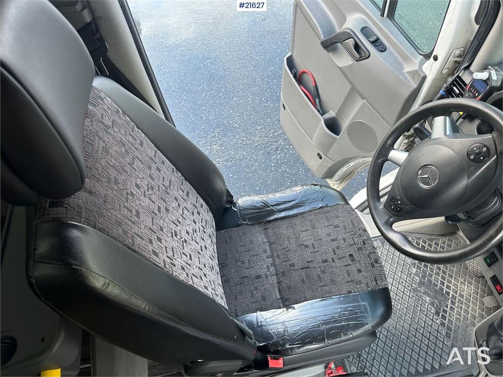 Mercedes-Benz sprinter minibus 4x2 w/ 16+1 seats, wheelchair ram