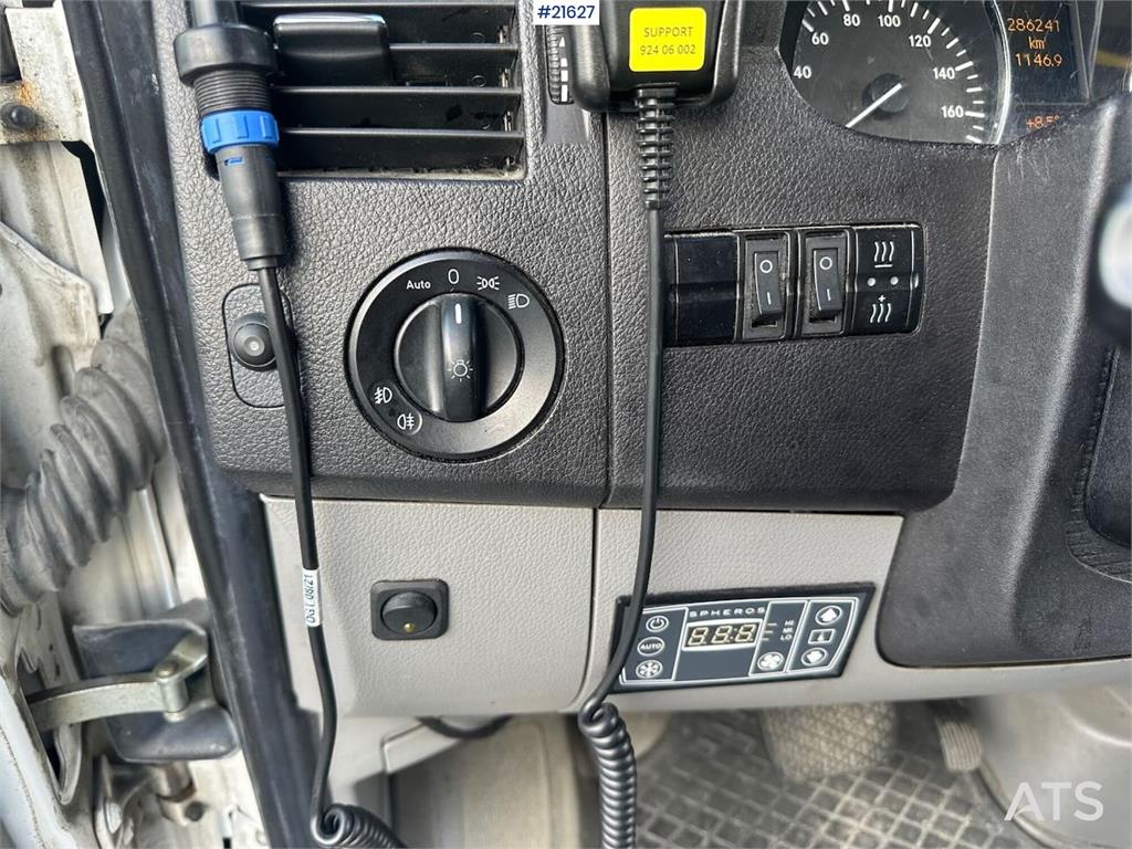 Mercedes-Benz sprinter minibus 4x2 w/ 16+1 seats, wheelchair ram