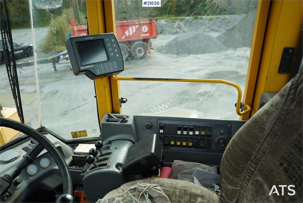 Volvo L120C wheel loader with 3rd function