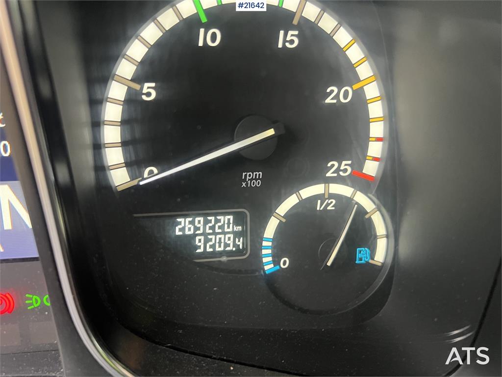 Mercedes-Benz Actros 6x2 box truck with/refrigeration/freezer un