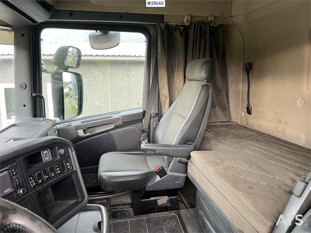 Scania R560 6x4 Tipper Truck