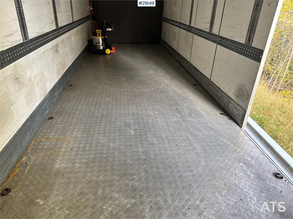 MAN TGS 35.480 8x2 Box truck w/ Full side opening.