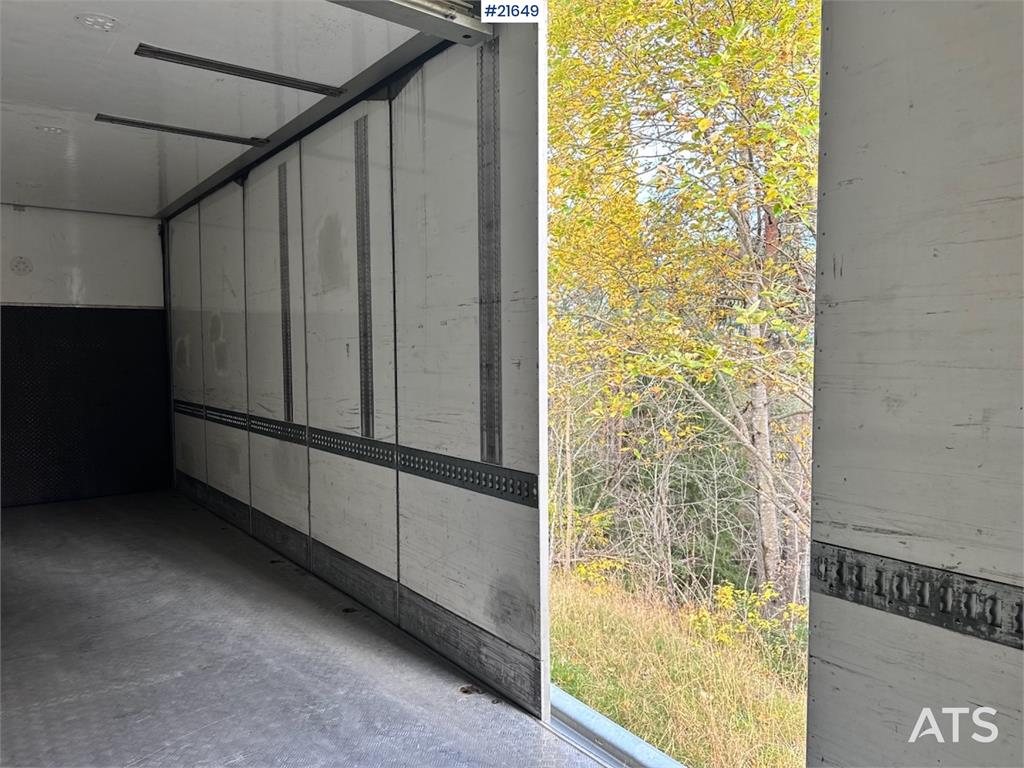 MAN TGS 35.480 8x2 Box truck w/ Full side opening.