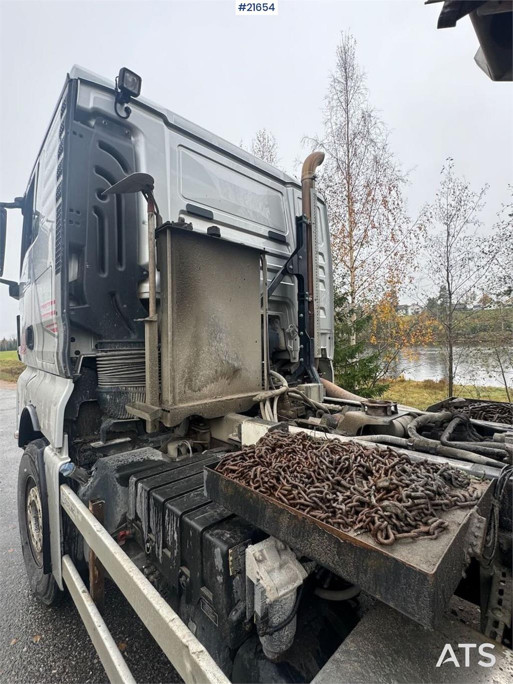 MAN TGX 26.580 6x4 – Tipper truck with snowplow setup