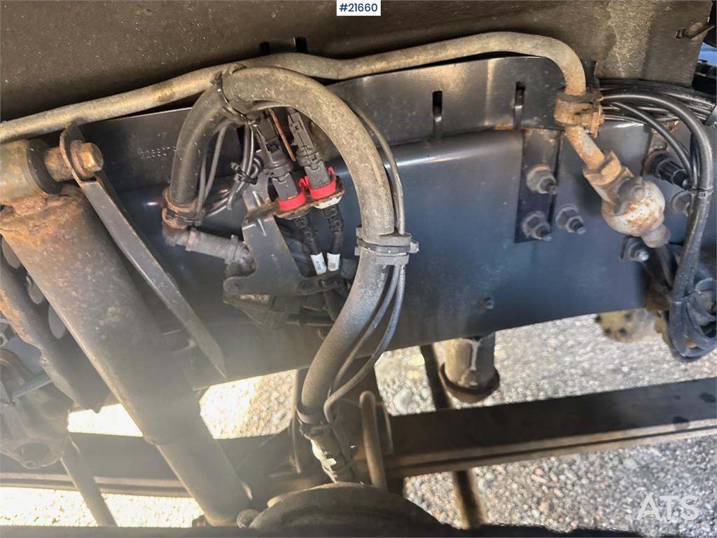 Renault T380 6x2 Crane truck w/ 19 t/m Palfinger.