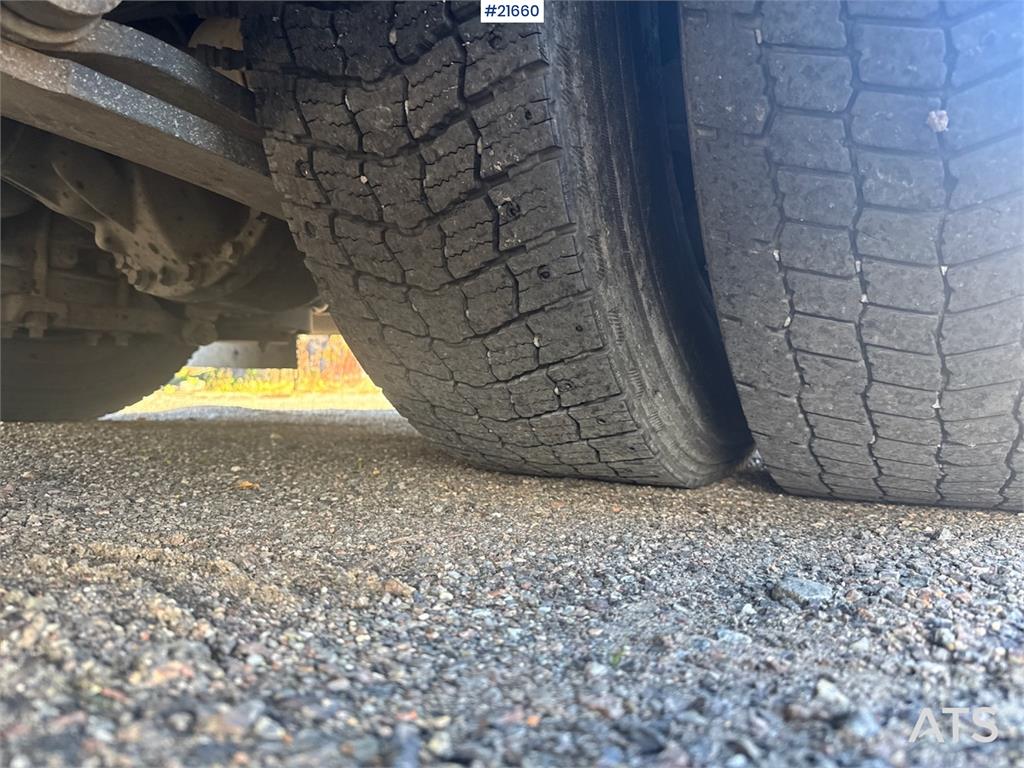 Renault T380 6x2 Crane truck w/ 19 t/m Palfinger.