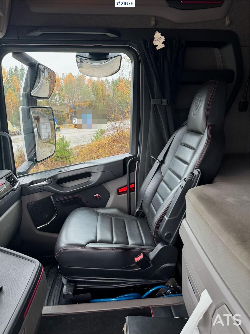 Scania R580 6x4 Tipper Truck with Snow Plow Setup