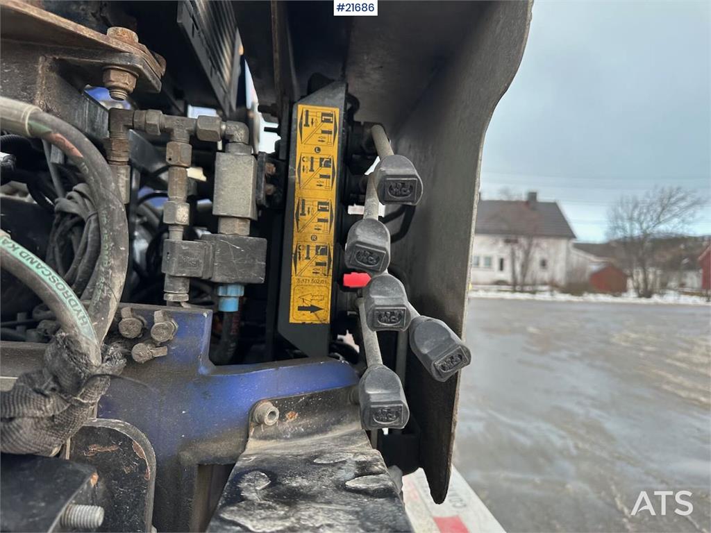 Volvo FM12 Globetrotter 6x4 crane truck w/ rear mounted