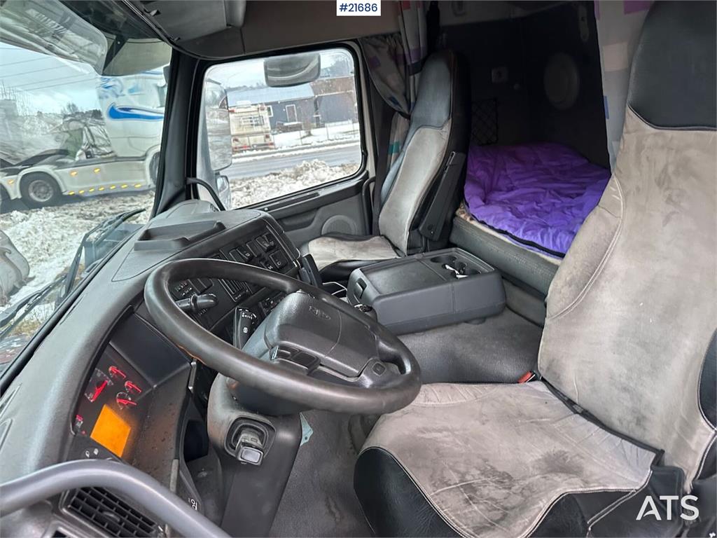 Volvo FM12 Globetrotter 6x4 crane truck w/ rear mounted