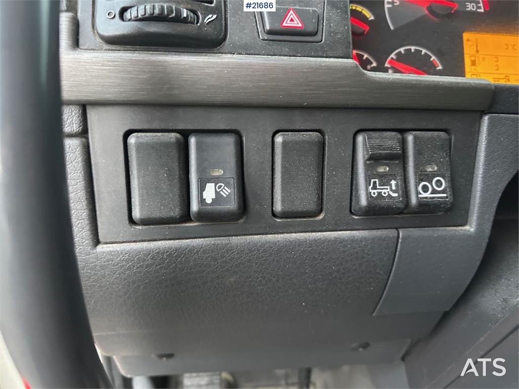 Volvo FM12 Globetrotter 6x4 crane truck w/ rear mounted