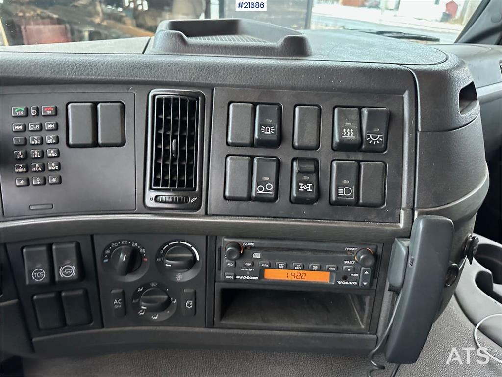 Volvo FM12 Globetrotter 6x4 crane truck w/ rear mounted