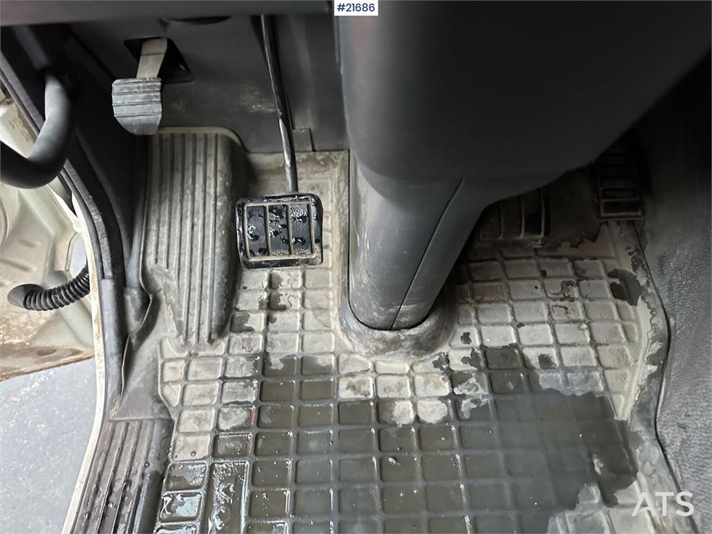 Volvo FM12 Globetrotter 6x4 crane truck w/ rear mounted