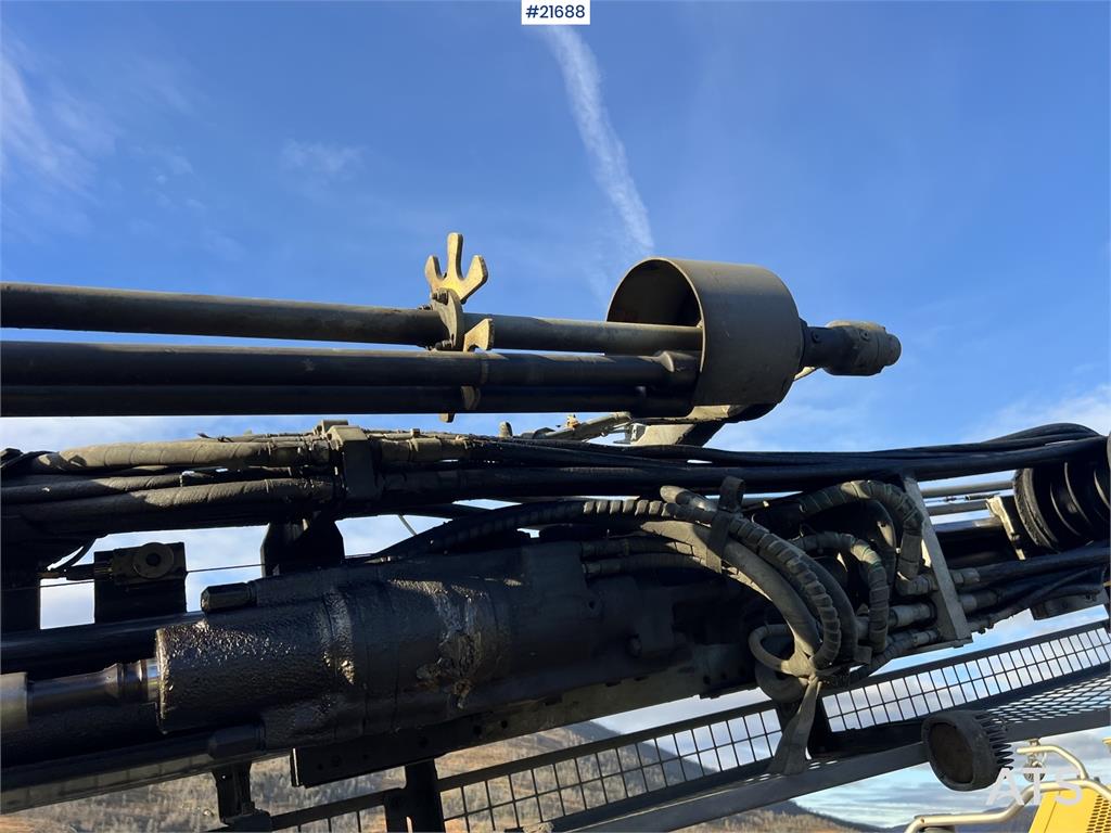 Atlas Copco T35R-01 Drilling rig w/ cop 2540 hammer, grinder a