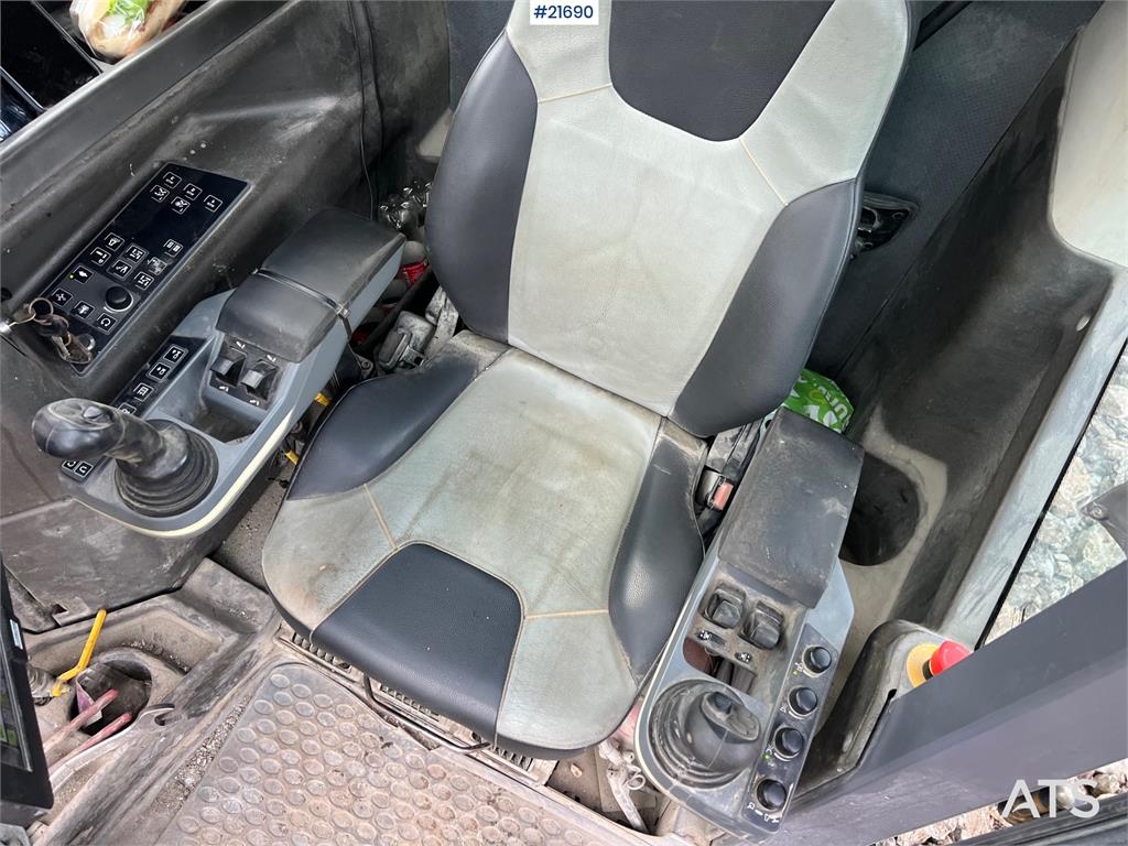 Atlas Copco smartroc T40-11