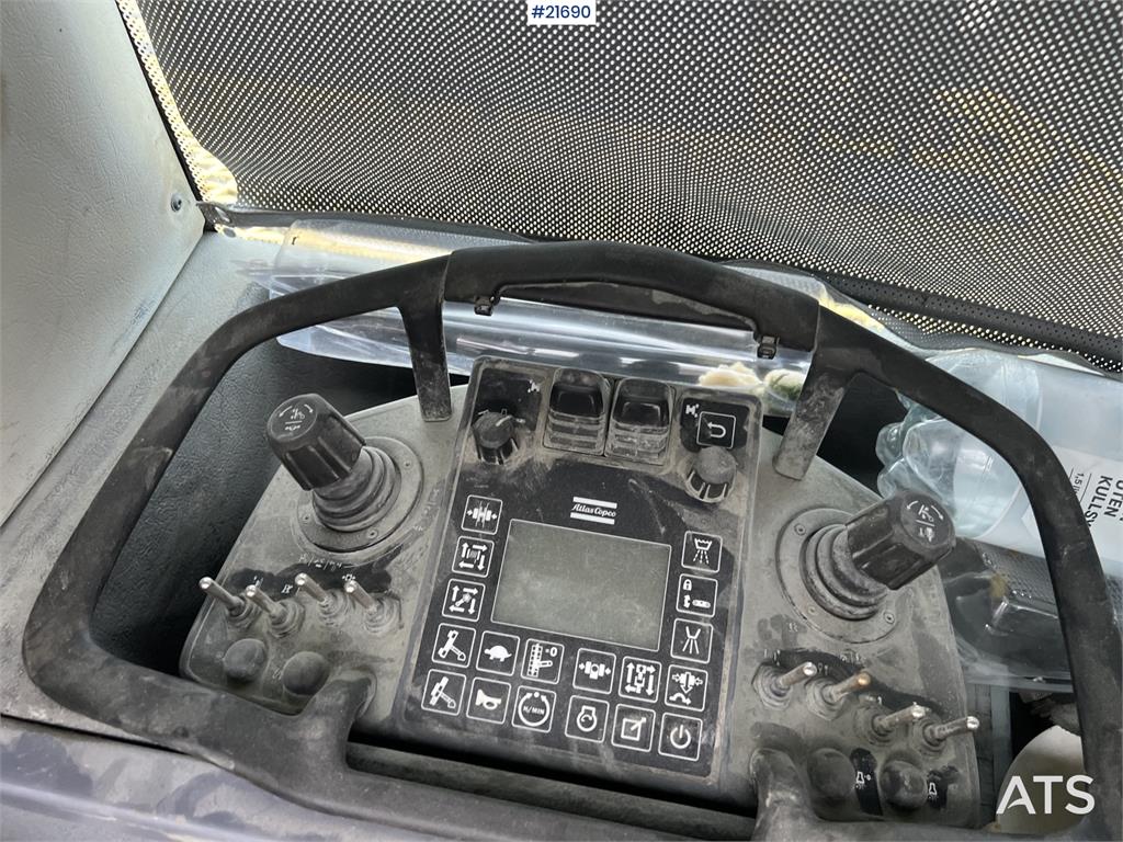 Atlas Copco smartroc T40-11