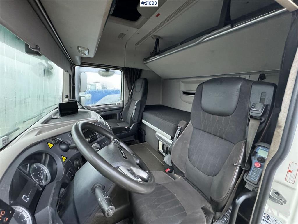 DAF XF530 6x2 Hook truck w/ VDL Hook WATCH VIDEO