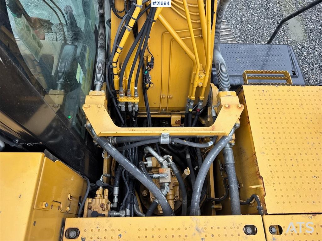 CAT 320EL