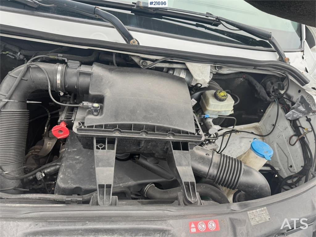 Mercedes-Benz Sprinter 316 w/ Lift