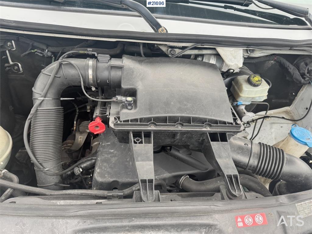 Mercedes-Benz Sprinter 316 w/ Lift