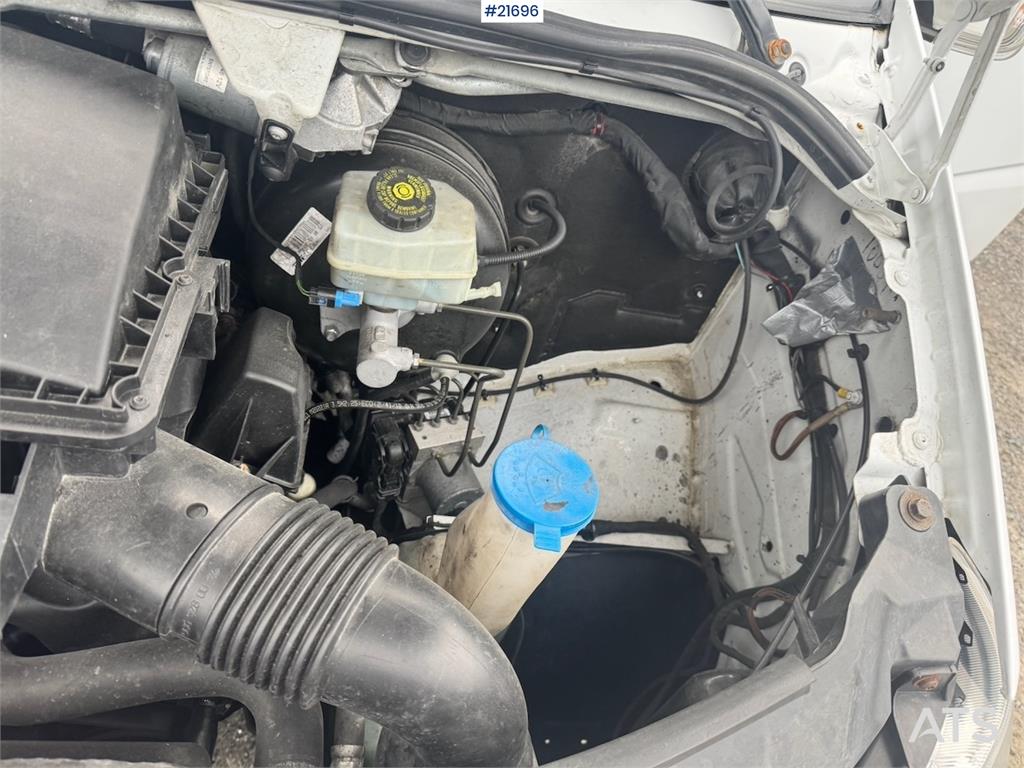 Mercedes-Benz Sprinter 316 w/ Lift