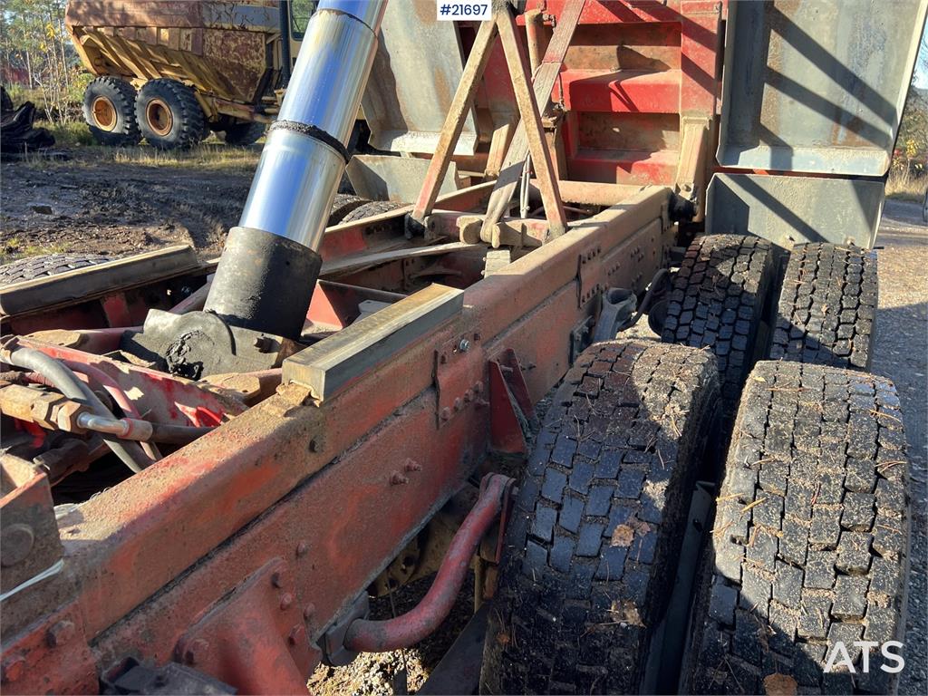 Volvo FH12 6x2 Tipper