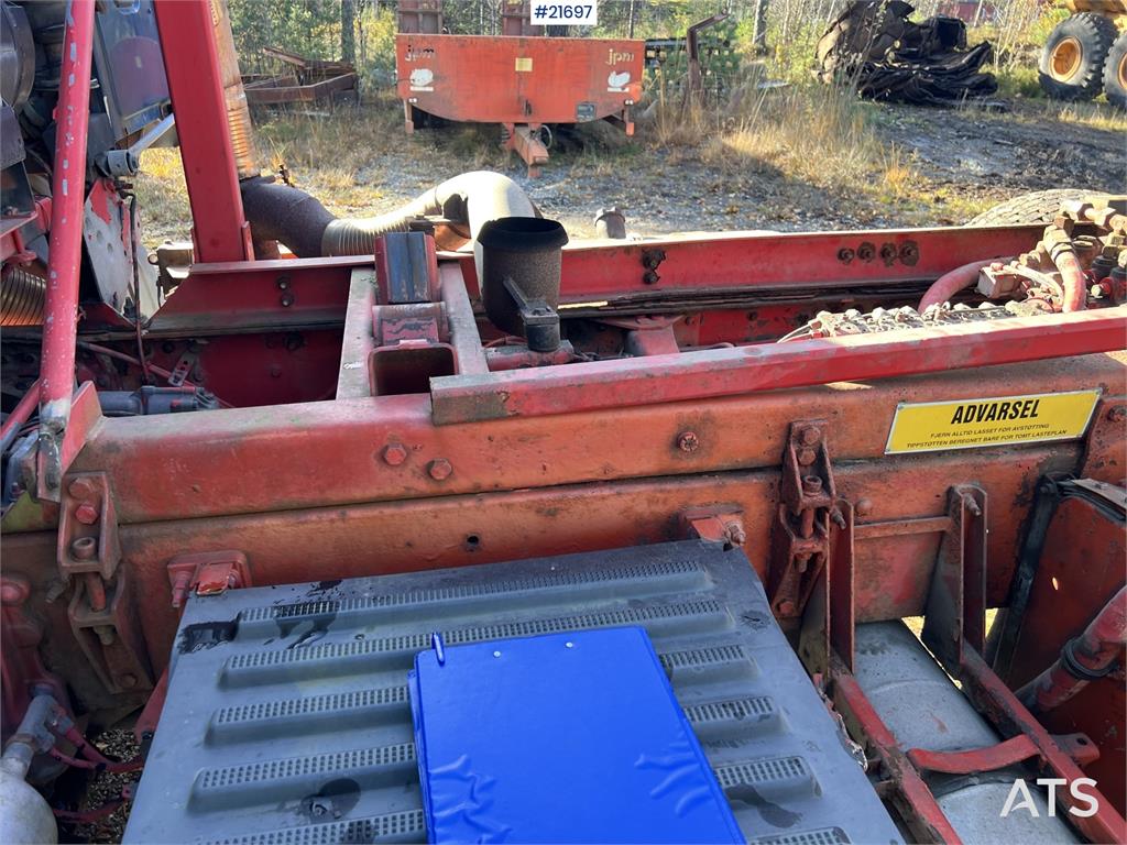 Volvo FH12 6x2 Tipper