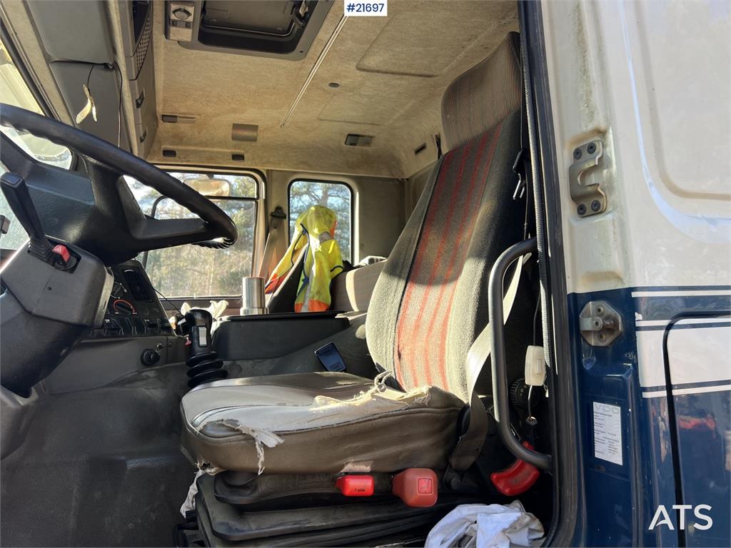 Volvo FH12 6x2 Tipper