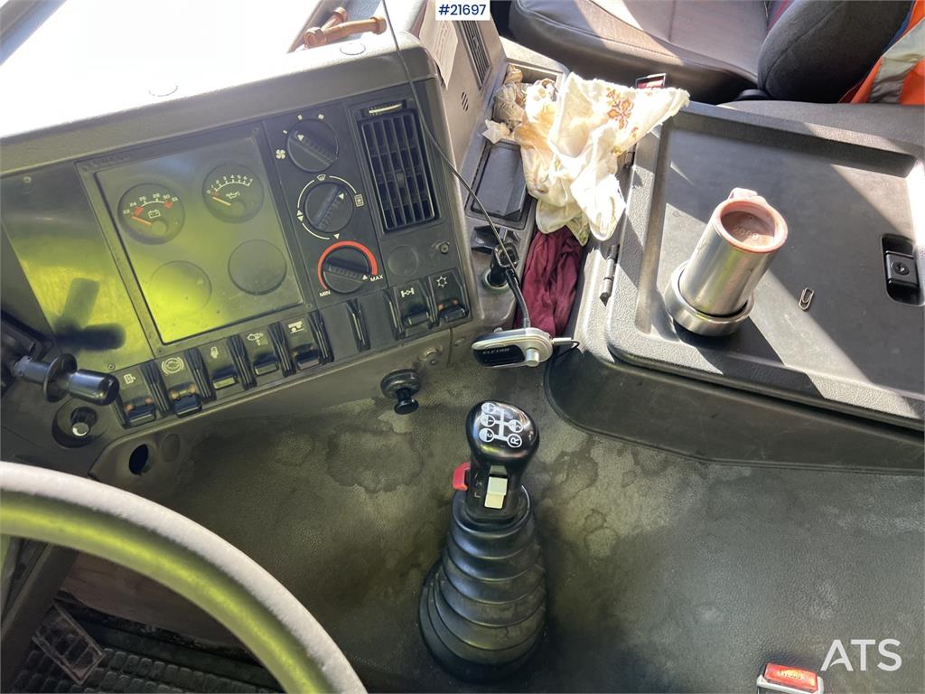 Volvo FH12 6x2 Tipper