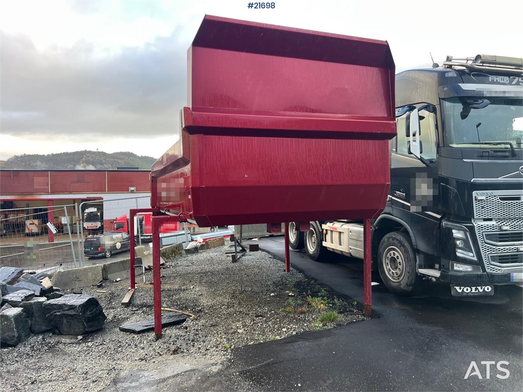 Volvo FH540 6x4 tipper truck w/ asphalt box and tipper b