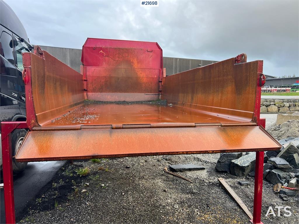 Volvo FH540 6x4 tipper truck w/ asphalt box and tipper b