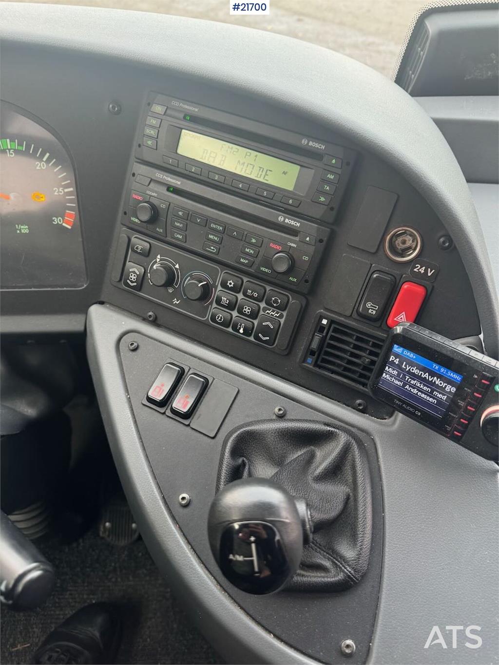 Mercedes-Benz Tourismo Tour Bus. 35+2 seats WATCH VIDEO