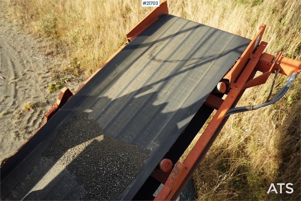 Finlay 683 2 cover sorting plant w/only 5900 hours on SEM