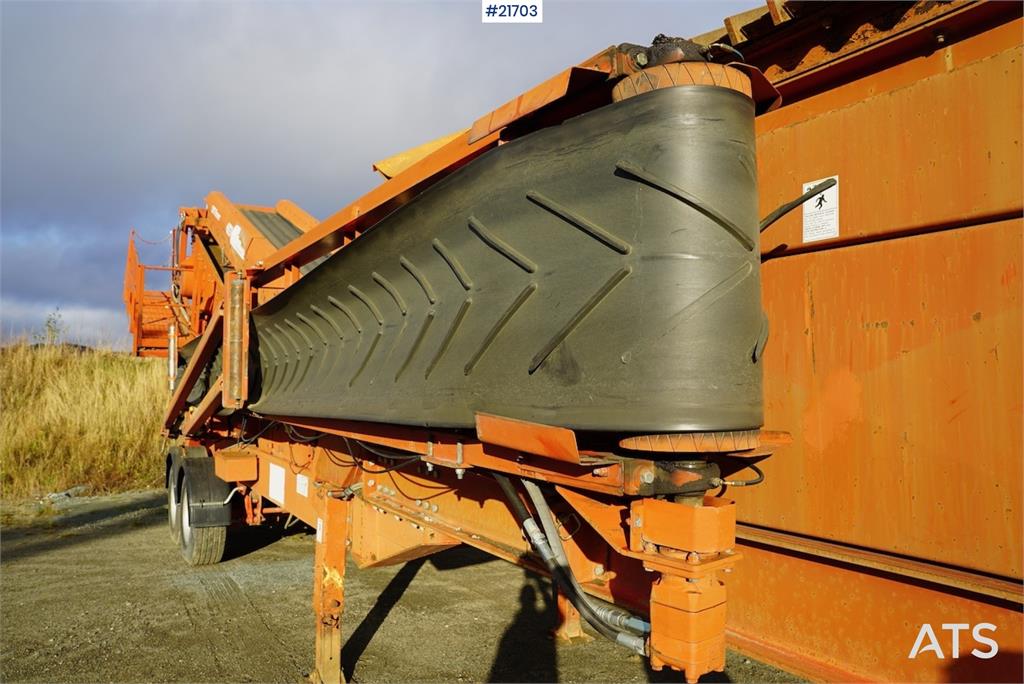 Finlay 683 2 cover sorting plant w/only 5900 hours on SEM