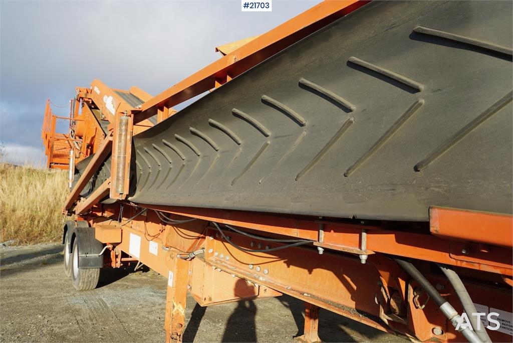 Finlay 683 2 cover sorting plant w/only 5900 hours on SEM