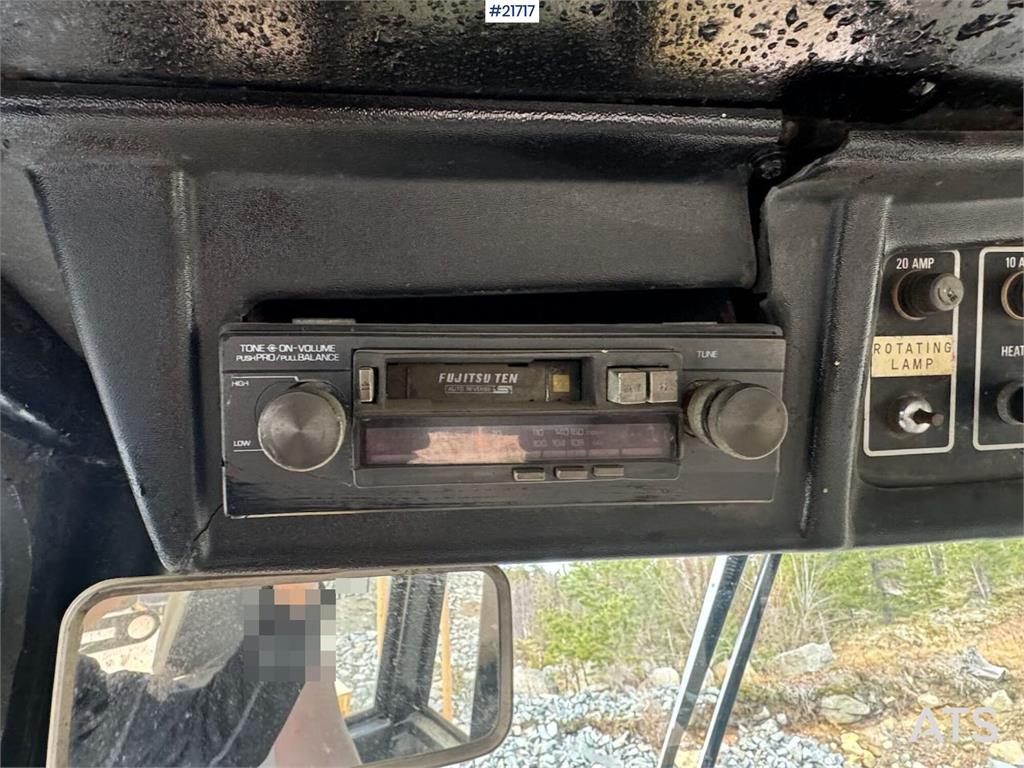 TCM 870 Wheel Loader w/ Bucket