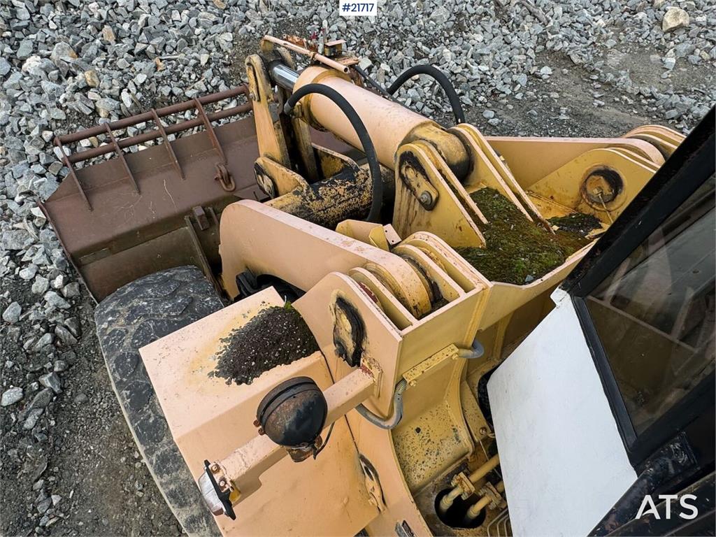 TCM 870 Wheel Loader w/ Bucket