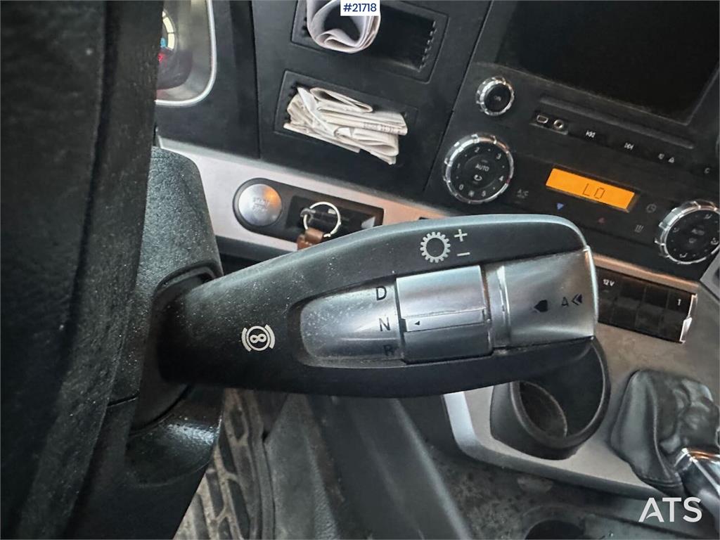 Mercedes-Benz Actros 1835 box truck w/ Full side opening, genera