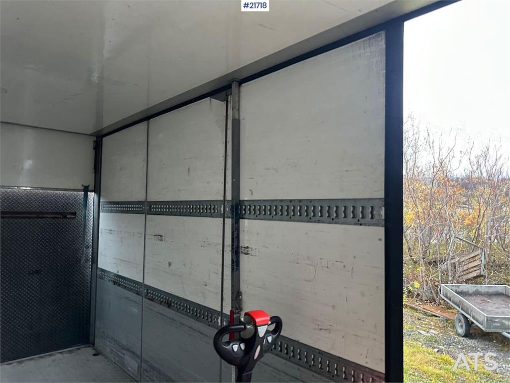 Mercedes-Benz Actros 1835 box truck w/ Full side opening, genera