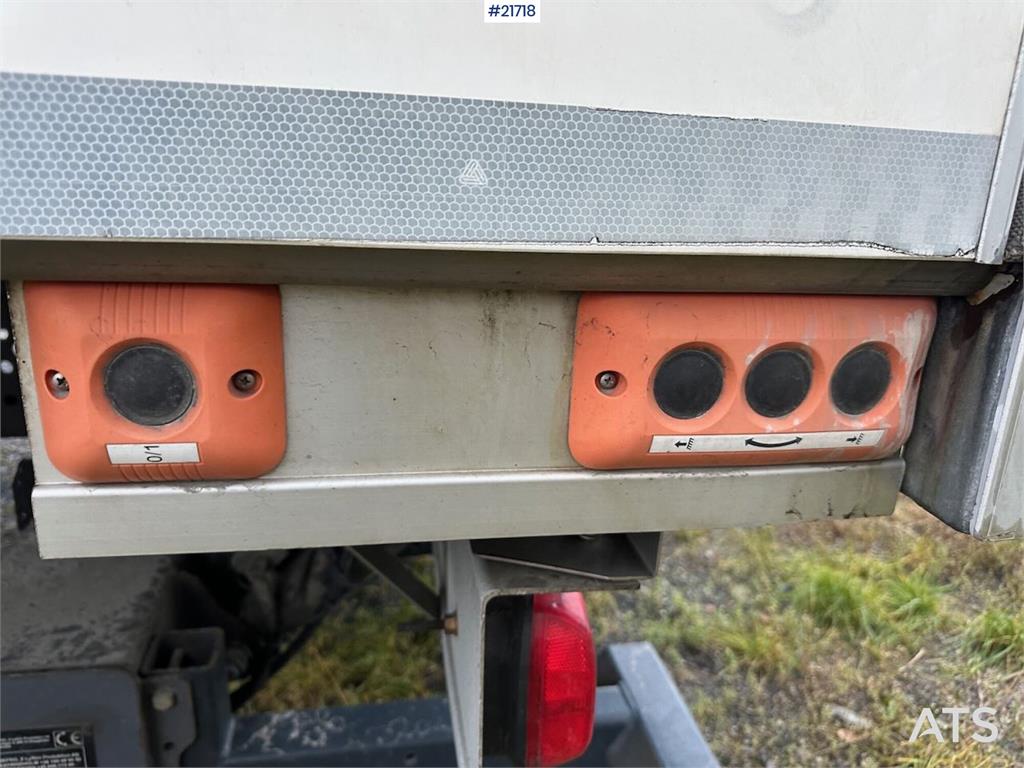 Mercedes-Benz Actros 1835 box truck w/ Full side opening, genera