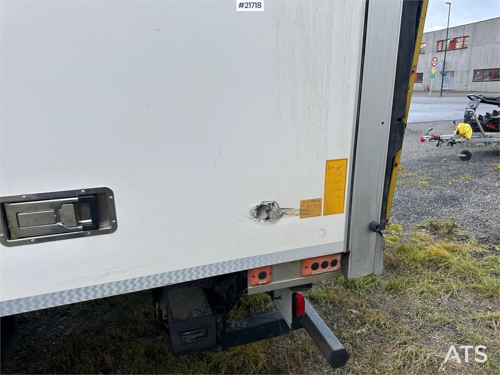 Mercedes-Benz Actros 1835 box truck w/ Full side opening, genera