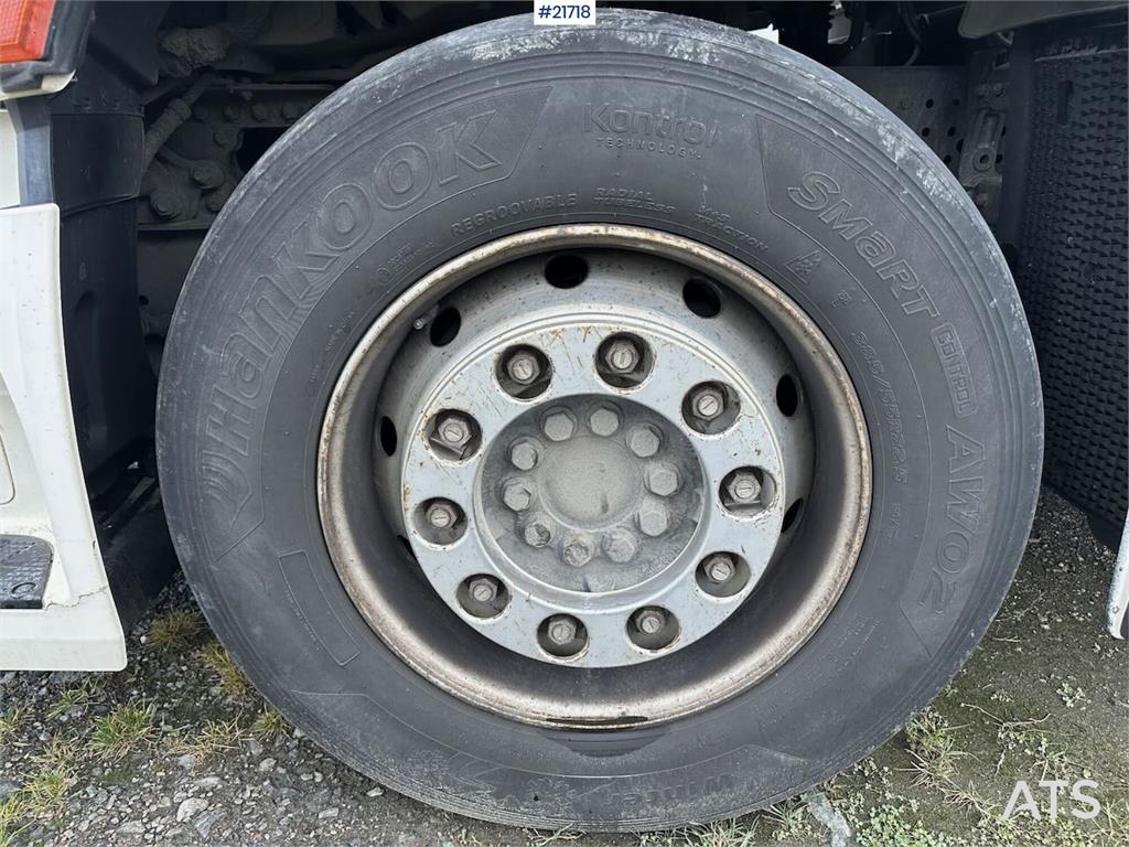 Mercedes-Benz Actros 1835 box truck w/ Full side opening, genera