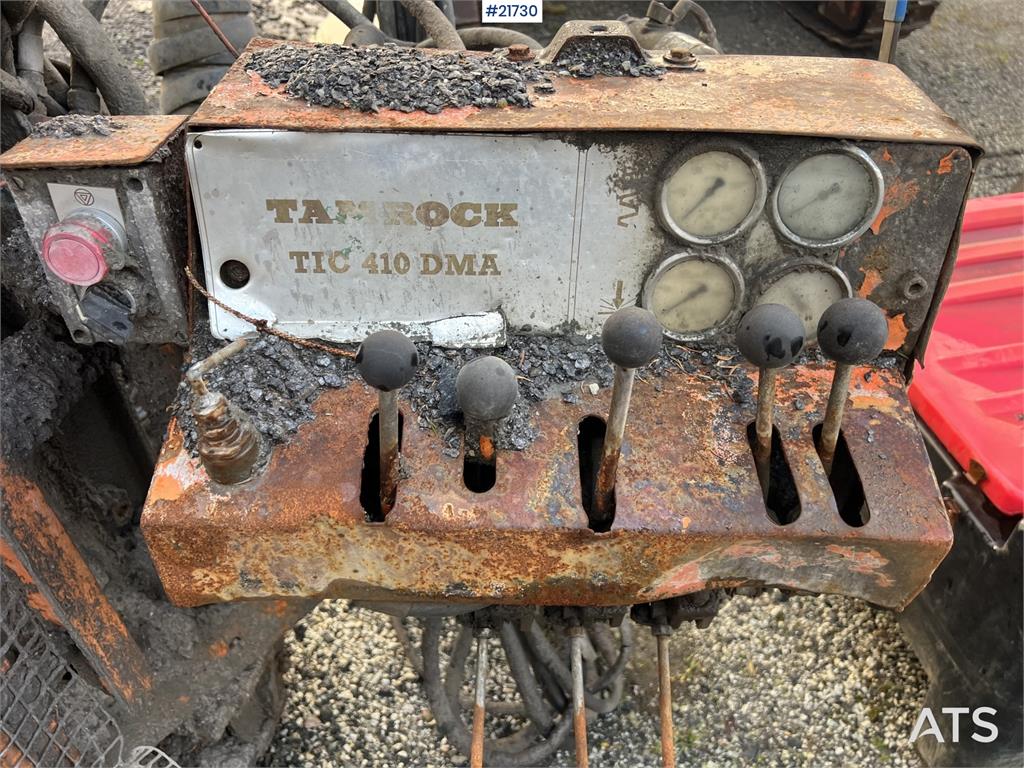 Tamrock DHA400 Drilling rig w/ CPR 438L hammer